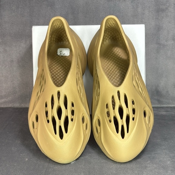 Yeezy Foam Runner Ochre Tan Slip On Shoes Size 6 Unisex main image 9